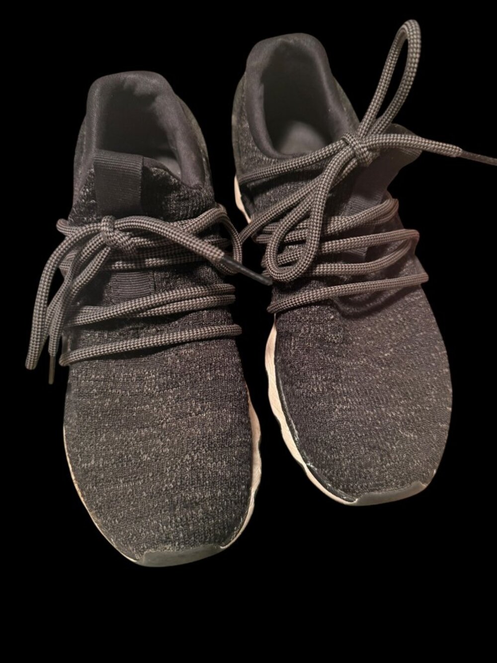 Sorel Size 6.5 Knit Athletic Sneakers with Lace-Up Closure